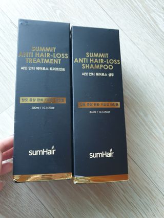 썸헤어 / SUMHAIR 썸헤어  써밋 안티 헤어로스 샴푸+트리트먼트 — 4점을 준 리뷰어가 2021년 7월 올린 사용 사진