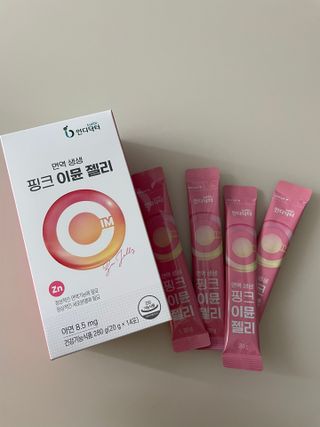 [인디닥터] 면역 생생 핑크 이뮨 젤리 — 5점을 준 리뷰어가 2022년 5월 올린 사용 사진