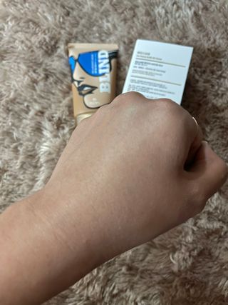 약손명가코스메틱 에오스보떼 블라인드 비비크림 50ml — 5점을 준 리뷰어가 2021년 9월 올린 사용 사진
