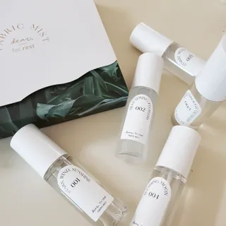 디어포레스트 [5개세트] 숲속의 하루 패브릭미스트 (섬유향수/ 룸스프레이) 50ml 5개 — 5점을 준 리뷰어가 2022년 9월 올린 사용 사진