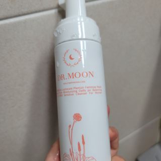 MF프리 [닥터문] 유산균 락토케어 질경초 여성청결제 200ml (폼타입) — 5점을 준 리뷰어가 2022년 5월 올린 사용 사진
