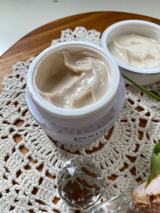 렉스리 크리에이티브 크림  Rexri Creative Cream — 4점을 준 리뷰어가 2022년 7월 올린 사용 사진