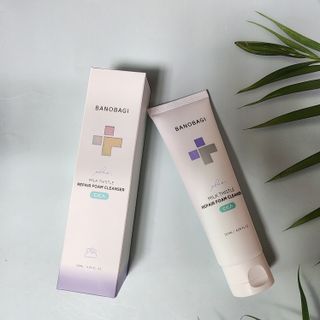 바노바기 코스메틱 바노바기 밀크씨슬 리페어 시카 폼 클렌저 플러스 120ml + 선스크린 플러스 50ml — 5점을 준 리뷰어가 2023년 8월 올린 사용 사진