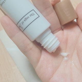 더사가오브수 [사가수] 효혜윤 보태니컬 에너지 에센스인로션 20ml /아이포올 스틱 3g — 5점을 준 리뷰어가 2023년 2월 올린 사용 사진