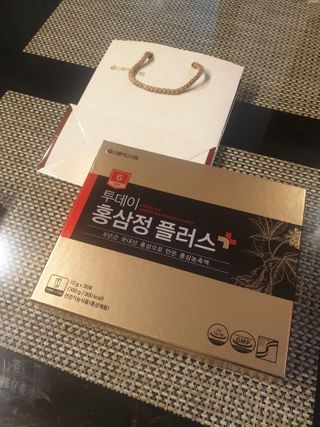 서울약사신협_투데이홍삼정플러스스틱_10g x 30포 — 4.5점을 준 리뷰어가 2021년 2월 올린 사용 사진