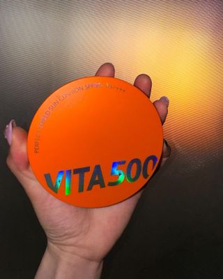 광동생활건강 MF[광동] 비타500✨주름개선·미백·SPF50+🌞퍼펙트쉴드 빅 선쿠션 본품 — 5점을 준 리뷰어가 2024년 5월 올린 사용 사진