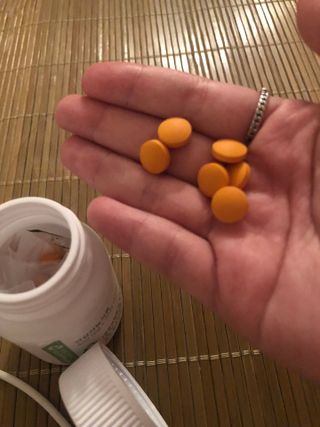 뉴트립맥스(NUTRIPMAX) 뉴트립맥스 트윙클 비오틴 400mg 30정 1개월분 — 4점을 준 리뷰어가 2021년 7월 올린 사용 사진
