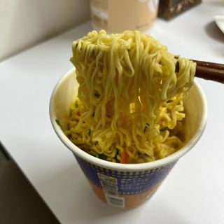 NISSIN 닛신 컵누들  4종 - 씨푸드오리지날, 씨푸드 스파이시, 씨푸드 커리, 씨푸드 XO소스 — 5점을 준 리뷰어가 2023년 1월 올린 사용 사진