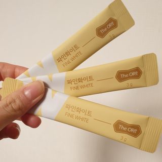 디오르 파인화이트 — 5점을 준 리뷰어가 2022년 2월 올린 사용 사진