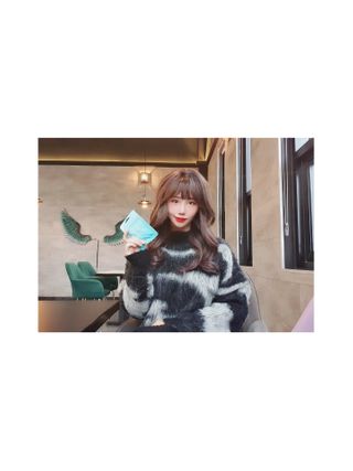 입 냄새 완화에 도움을 주는 에티켓 캔디 앳캔디 스트롱민트 — 5점을 준 리뷰어가 2021년 2월 올린 사용 사진