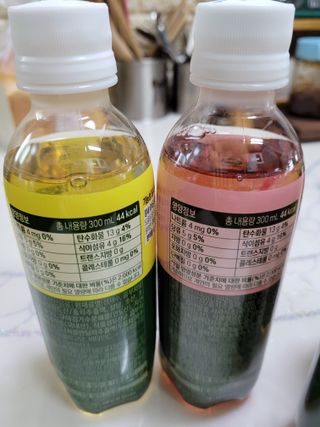 더그레잇티 콤부차 [매일유업] 더그레잇티 44kcal 콤부차 300ml *12개입 (오리지널 6개+베리리치 6개) — 4점을 준 리뷰어가 2023년 7월 올린 사용 사진
