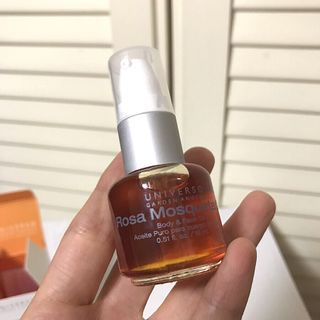 유니베르소 로즈힙 오일 15ml — 5점을 준 리뷰어가 2021년 4월 올린 사용 사진