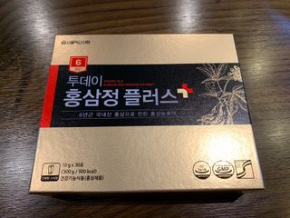 서울약사신협_투데이홍삼정플러스스틱_10g x 30포 — 5점을 준 리뷰어가 2021년 6월 올린 사용 사진