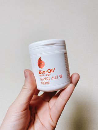 바이오오일 [바이오-오일] 드라이 스킨 젤 100ml — 5점을 준 리뷰어가 2021년 11월 올린 사용 사진