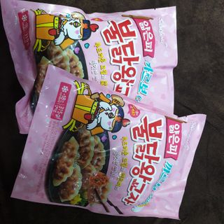 삼양냉동 [삼양] 얇은피불닭왕교자+얇은피까르보불닭왕교자 총4팩 — 5점을 준 리뷰어가 2021년 2월 올린 사용 사진