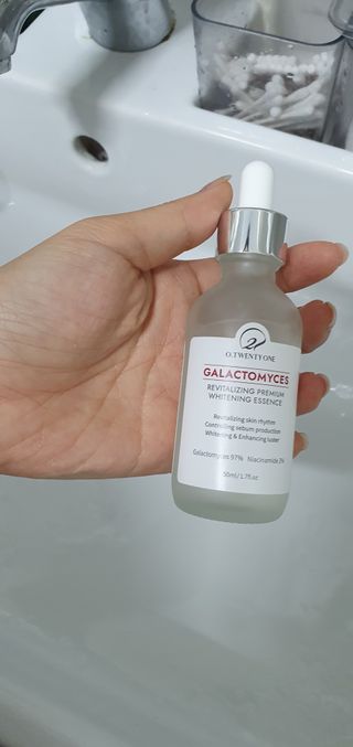 오투에니원 갈락토미세스 리바이탈라이징 프리미엄 화이트닝 에센스 50ml — 4점을 준 리뷰어가 2023년 1월 올린 사용 사진