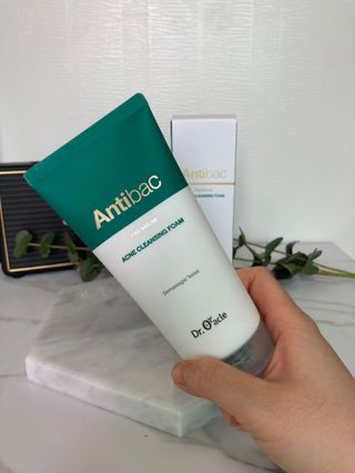 닥터오라클 안티박 프리미엄 아크네 클렌징 폼 — 5점을 준 리뷰어가 2021년 7월 올린 사용 사진