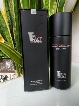 The Fact 더팩트 내추럴 에스에프엔 에이틴 스킨 토너 150ml — 5점을 준 리뷰어가 2022년 5월 올린 사용 사진