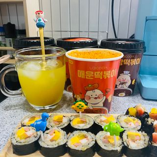 유비쿡 컵떡볶이 매운컵떡볶이2개/ 짜장컵떡볶이 2개  총 4개세트 — 5점을 준 리뷰어가 2021년 7월 올린 사용 사진
