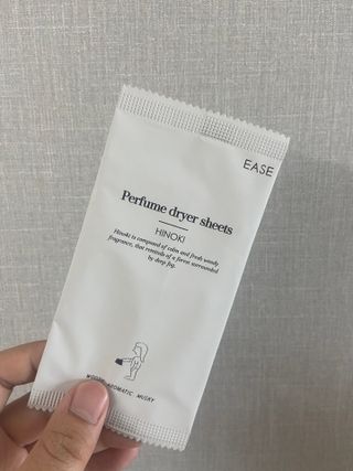 [이즈라이프코스메틱] 퍼퓸 드라이어 시트 히노끼향  or 블랑향 2중 택1 30매 — 4.5점을 준 리뷰어가 2021년 6월 올린 사용 사진