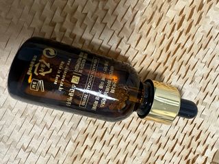 스킨큐어 산다화 비타민c 화이트닝 에센스 30ml — 5점을 준 리뷰어가 2023년 9월 올린 사용 사진