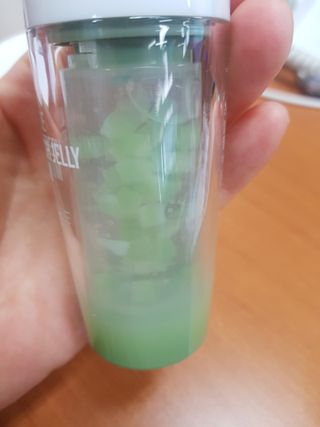 김정문알로에 큐어 큐어 알로에 리프레쉬 젤리 세럼, 큐어 알로에 하이드로 젤리 크림 — 5점을 준 리뷰어가 2021년 3월 올린 사용 사진