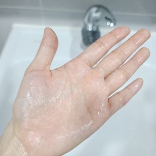라라로즈데이 시즌2 여성청결제 200ml 아로마 페미민 클렌저, 독일더마인증 — 5점을 준 리뷰어가 2021년 9월 올린 사용 사진