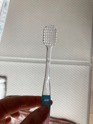 에브리모먼트 에브리 모먼트 칫솔 Every moment toothbrush — 5점을 준 리뷰어가 2022년 2월 올린 사용 사진