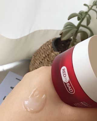 레드투래드 센서티브 슈퍼 크림 50ml — 5점을 준 리뷰어가 2021년 9월 올린 사용 사진