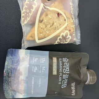 일일하우 슬리밍 플랜B 고소한 귀리맛, 진한 카카오맛 (체중조절식) — 5점을 준 리뷰어가 2023년 8월 올린 사용 사진