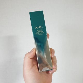 [NEW 탄력유턴 아이크림] AHC 유스 래스팅 리얼 아이크림 포 페이스 — 5점을 준 리뷰어가 2021년 3월 올린 사용 사진