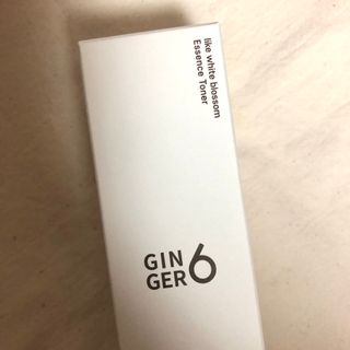 GINGER6 라이크 화이트 블라썸 에센스 토너 — 4.5점을 준 리뷰어가 2021년 10월 올린 사용 사진
