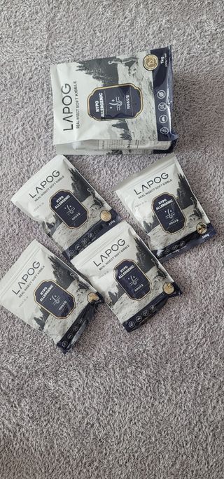 [푸디웜] 라포그 리얼인섹트 소프트키블 스킨 1KG — 5점을 준 리뷰어가 2022년 9월 올린 사용 사진