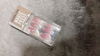 데싱디바 매직프레스 가을매니 코핀 5종 중 택1 — 5점을 준 리뷰어가 2021년 10월 올린 사용 사진