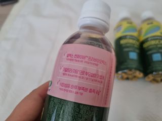 더그레잇티 콤부차 [매일유업] 더그레잇티 44kcal 콤부차 300ml *12개입 (오리지널 6개+베리리치 6개) — 5점을 준 리뷰어가 2023년 8월 올린 사용 사진