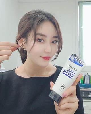 [갸스비] 곱슬 머리부터 파마까지 남자의 컬을 위한 갸스비 컬크림 — 5점을 준 리뷰어가 2021년 10월 올린 사용 사진