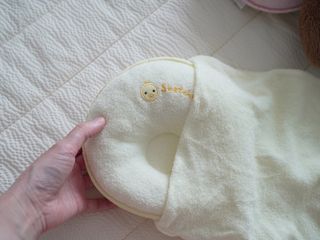 이브자리 더베이직 스케치북퍼프 짱구베개 유아베개 — 5점을 준 리뷰어가 2021년 6월 올린 사용 사진