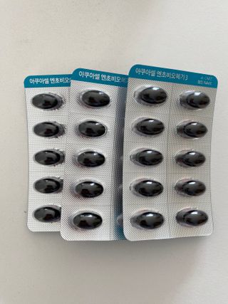메디포스트 모비타 아쿠아셀 엔초비오메가3 60캡슐 — 4.5점을 준 리뷰어가 2023년 1월 올린 사용 사진