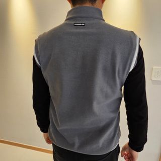 다운블로우 여자 골프웨어 기능성 여름 냉감 쿨링 필드룩 골프 티셔츠 이너웨어 DB 3001W (화이트) — 5점을 준 리뷰어가 2024년 12월 올린 사용 사진
