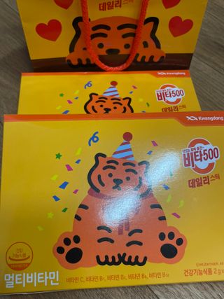 광동생활건강 [광동] 비타 500 데일리 스틱 VB, VC를 함유한 멀티비타민 30포+30포 — 5점을 준 리뷰어가 2022년 7월 올린 사용 사진