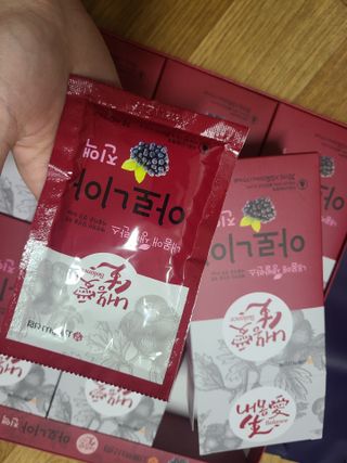 서울약사신협_내몸애생발란스아로니아_70ml x 30포 — 4점을 준 리뷰어가 2021년 6월 올린 사용 사진