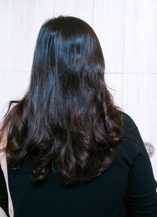 썸헤어 / SUMHAIR 썸헤어 실키 테라피 헤어 에센스 — 5점을 준 리뷰어가 2021년 6월 올린 사용 사진