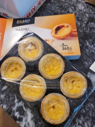 디앙뜨 포르투갈 에그타르트 오리지널 맛+패션후르츠 맛 중 택1 — 4점을 준 리뷰어가 2021년 7월 올린 사용 사진