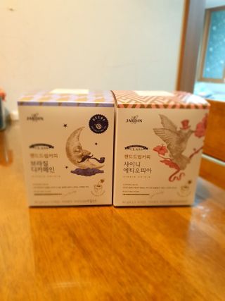 (주)쟈뎅 쟈뎅 클래스 핸드 드립 커피 10P 2종_디카페인 1종+랜덤 플레이버 1종 — 4점을 준 리뷰어가 2021년 4월 올린 사용 사진