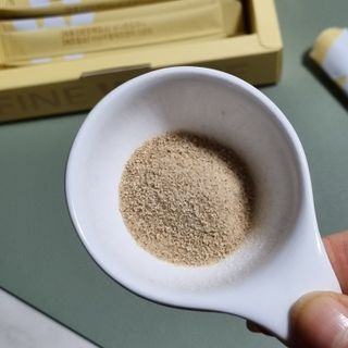 디오르 파인화이트 — 5점을 준 리뷰어가 2022년 2월 올린 사용 사진