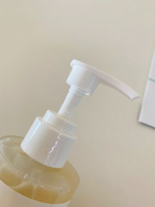랑벨 내츄럴 딥 포어 클렌저 210ml (저자극 약산성 천연 클렌징 젤) — 5점을 준 리뷰어가 2022년 10월 올린 사용 사진