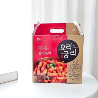 프리 [요리궁리] 타입 B (매콤,치즈,매콤까르보) 꽃떡볶이 6개입 세트 — 5점을 준 리뷰어가 2024년 12월 올린 사용 사진