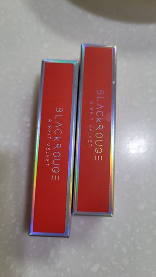 [블랙루즈] 에어 핏 벨벳틴트 시즌1 7종 중 택1+랜덤1 — 4점을 준 리뷰어가 2021년 1월 올린 사용 사진