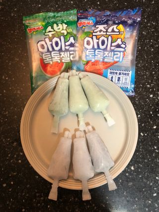 롯데제과 죠스바 아이스 톡톡 젤리 — 5점을 준 리뷰어가 2021년 10월 올린 사용 사진