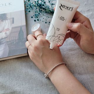 렉스리 데일리 톤업 크림 Rexri Daily Tone Up Cream — 5점을 준 리뷰어가 2022년 9월 올린 사용 사진